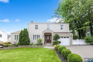 255 Jefferson Avenue, River Edge, NJ 07661