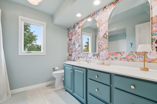 8640 Finlarig Drive, Dublin, OH 43017