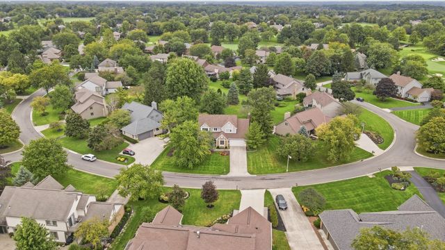 8640 Finlarig Drive, Dublin, OH 43017
