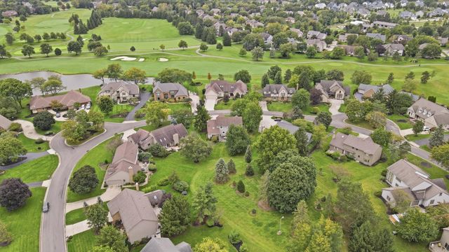 8640 Finlarig Drive, Dublin, OH 43017