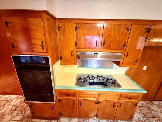 7007 Avenue F, Houston, TX 77011