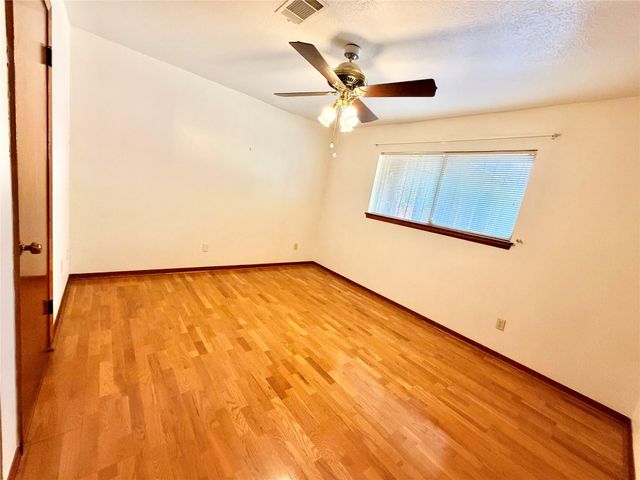 7007 Avenue F, Houston, TX 77011