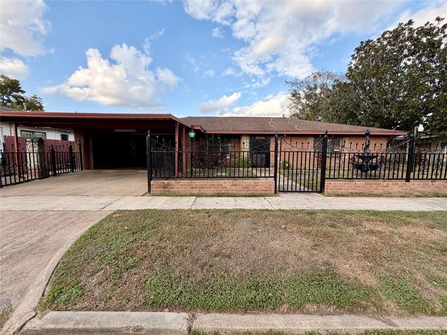 7007 Avenue F, Houston, TX 77011