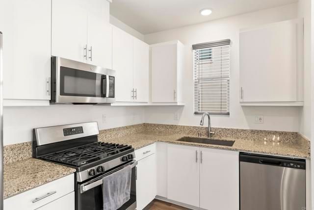 5480 seacliffe Place 44, San Diego, CA 92154