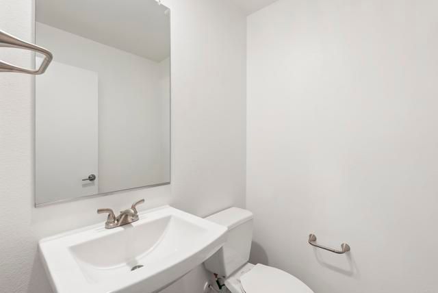 5480 seacliffe Place 44, San Diego, CA 92154