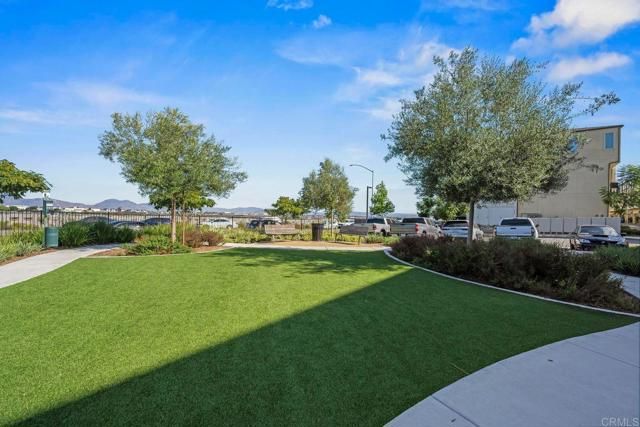 5480 seacliffe Place 44, San Diego, CA 92154