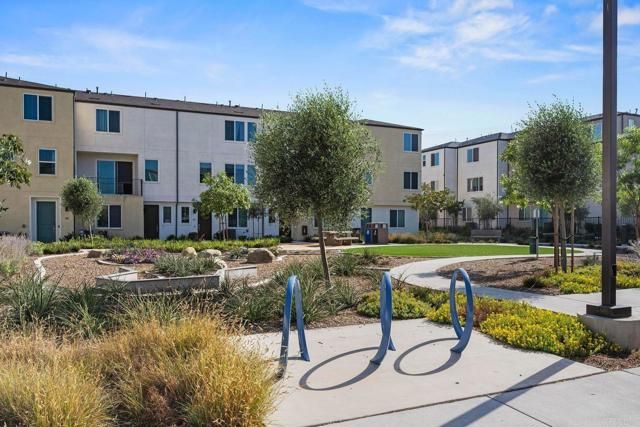 5480 seacliffe Place 44, San Diego, CA 92154