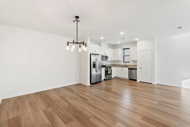 5480 seacliffe Place 44, San Diego, CA 92154