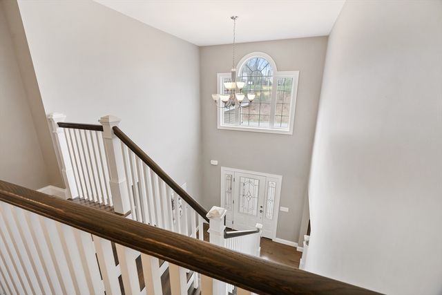44 Sheffield St, Windham, NH 03087