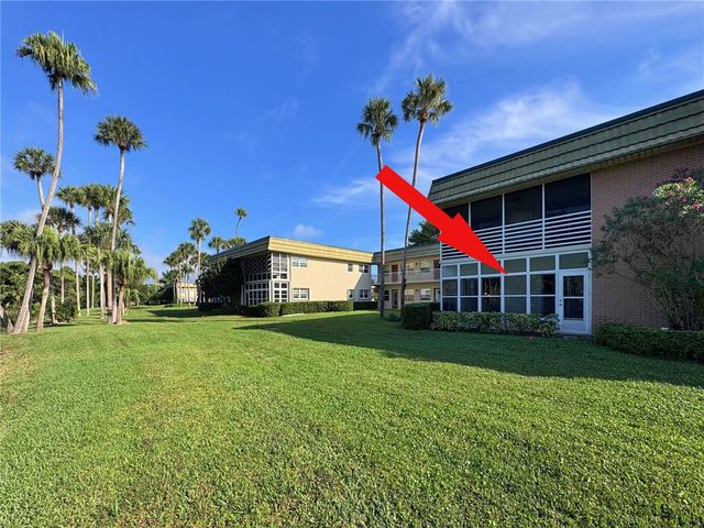 2 Vista Gardens Trail 106, Vero Beach, FL 32962