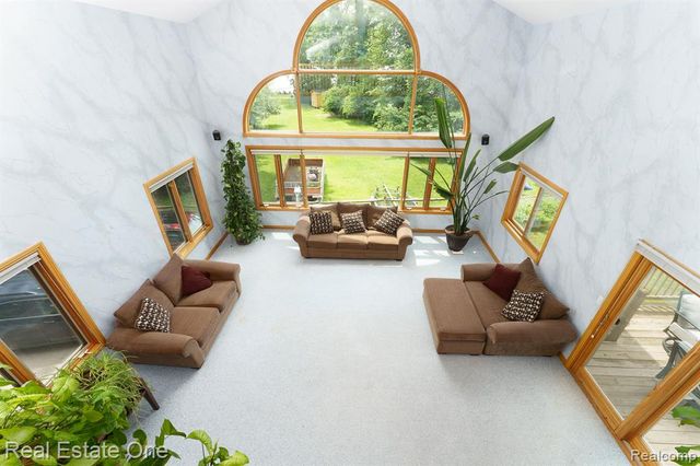 11770 Woodview, Pinckney, MI 48169