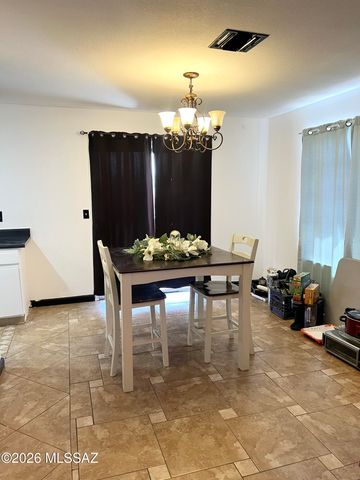 247 W Placita Casas Bonitas, Tucson, AZ 85706