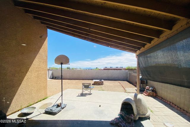 247 W Placita Casas Bonitas, Tucson, AZ 85706