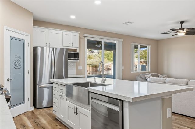 2875 Cactus Bloom Drive, Bullhead City, AZ 86429