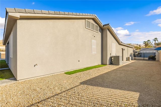 2875 Cactus Bloom Drive, Bullhead City, AZ 86429