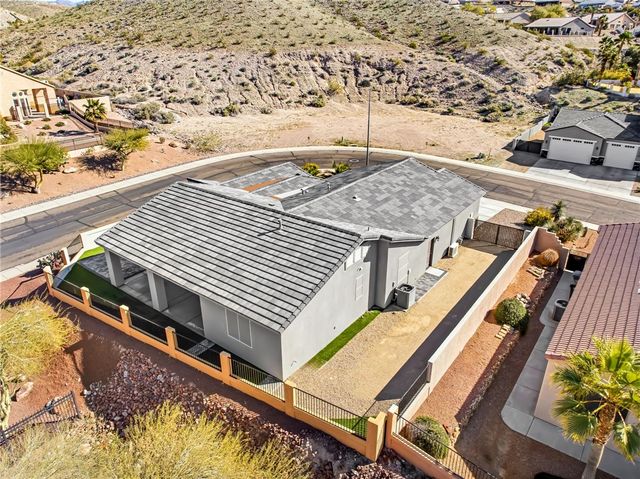 2875 Cactus Bloom Drive, Bullhead City, AZ 86429