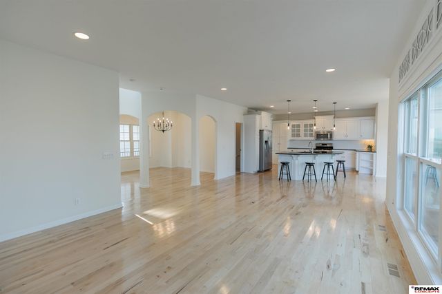 3805 S 202nd Street, Omaha, NE 68130