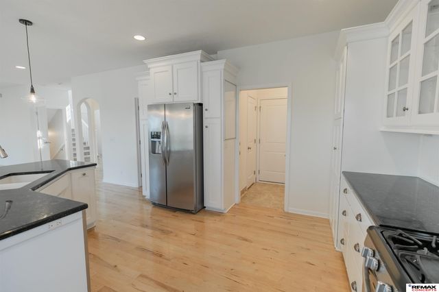 3805 S 202nd Street, Omaha, NE 68130
