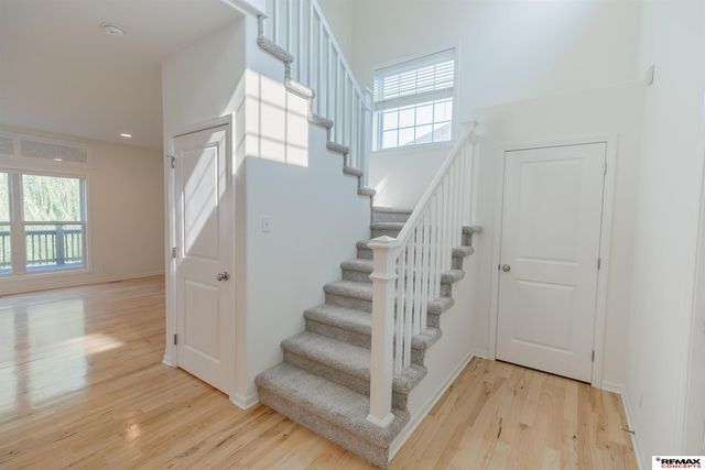 3805 S 202nd Street, Omaha, NE 68130