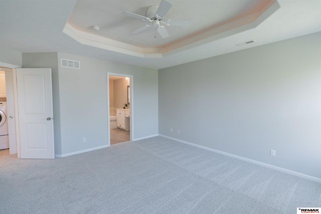 3805 S 202nd Street, Omaha, NE 68130