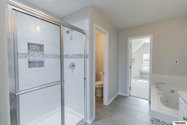 3805 S 202nd Street, Omaha, NE 68130