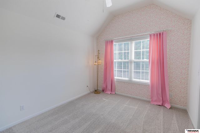 3805 S 202nd Street, Omaha, NE 68130