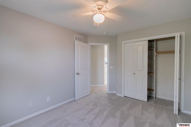 3805 S 202nd Street, Omaha, NE 68130