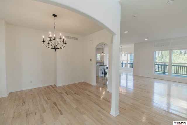 3805 S 202nd Street, Omaha, NE 68130