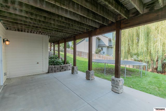 3805 S 202nd Street, Omaha, NE 68130