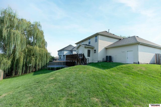 3805 S 202nd Street, Omaha, NE 68130