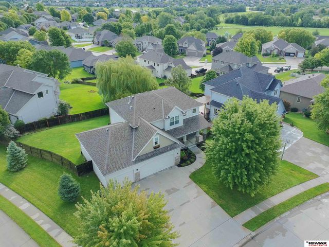 3805 S 202nd Street, Omaha, NE 68130