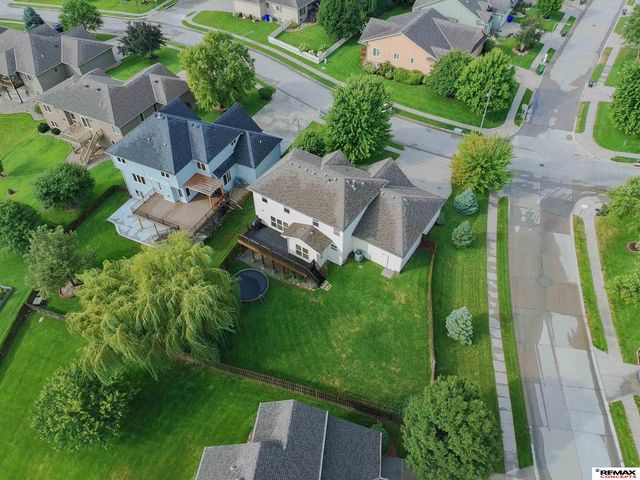 3805 S 202nd Street, Omaha, NE 68130
