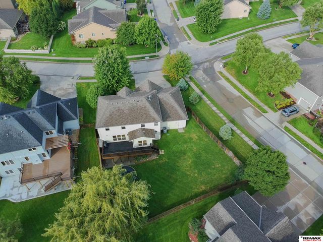3805 S 202nd Street, Omaha, NE 68130