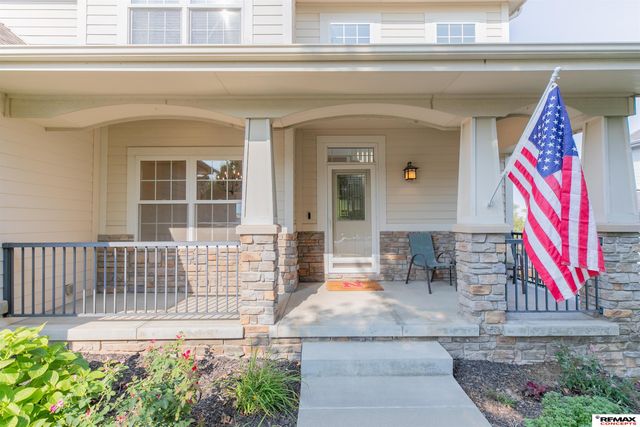 3805 S 202nd Street, Omaha, NE 68130