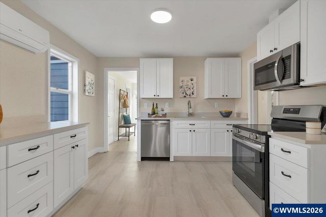 4536 Reimann St NE, Salem, OR 97305