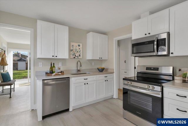 4536 Reimann St NE, Salem, OR 97305