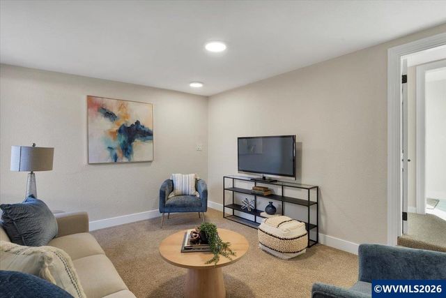 4536 Reimann St NE, Salem, OR 97305