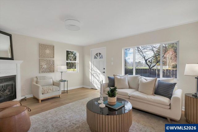 4536 Reimann St NE, Salem, OR 97305