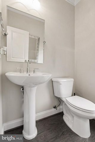 9203-A FOREST HAVEN DR, Alexandria, VA 22309