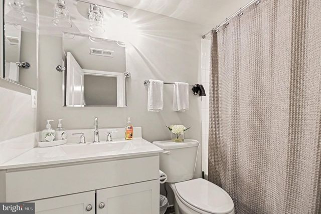9203-A FOREST HAVEN DR, Alexandria, VA 22309