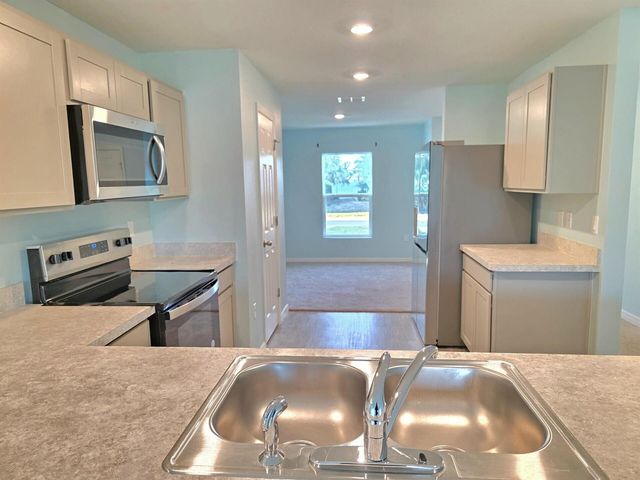 2772 SE Garfield Avenue, Port St. Lucie, FL 34952