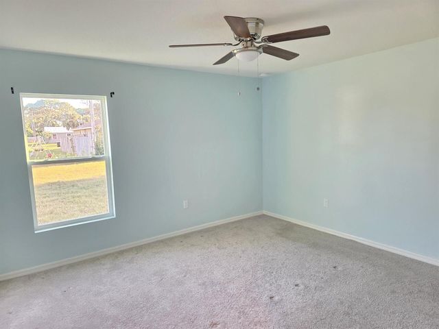 2772 SE Garfield Avenue, Port St. Lucie, FL 34952