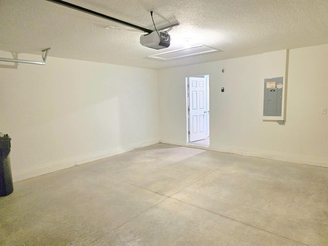 2772 SE Garfield Avenue, Port St. Lucie, FL 34952