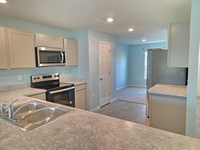2772 SE Garfield Avenue, Port St. Lucie, FL 34952