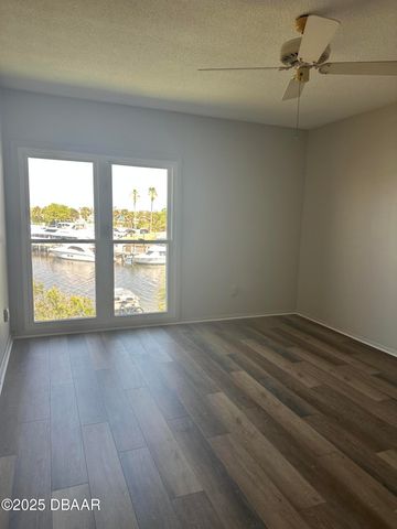 715 S Beach St Apt 311D, Daytona Beach, FL 32114