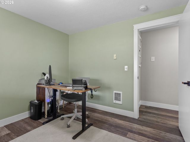 247 Loganberry St, Woodland, WA 98674