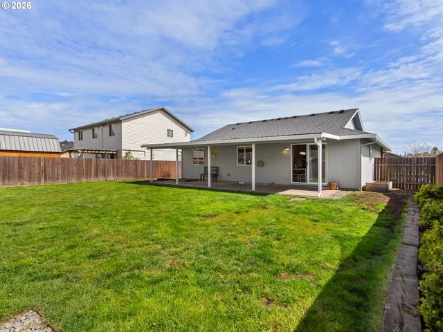 247 Loganberry St, Woodland, WA 98674