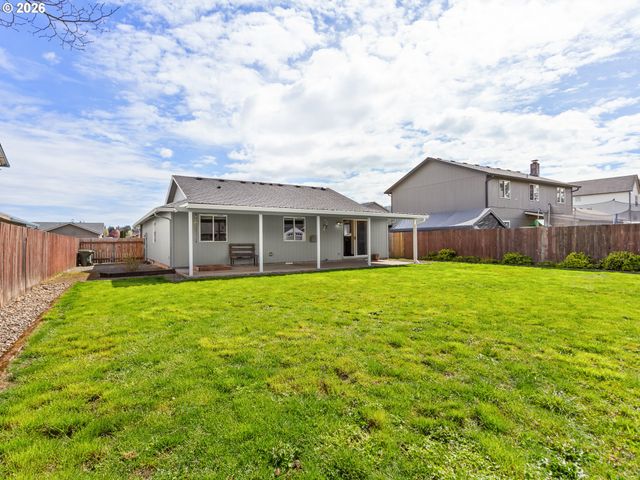 247 Loganberry St, Woodland, WA 98674