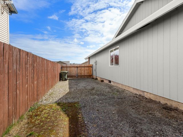 247 Loganberry St, Woodland, WA 98674