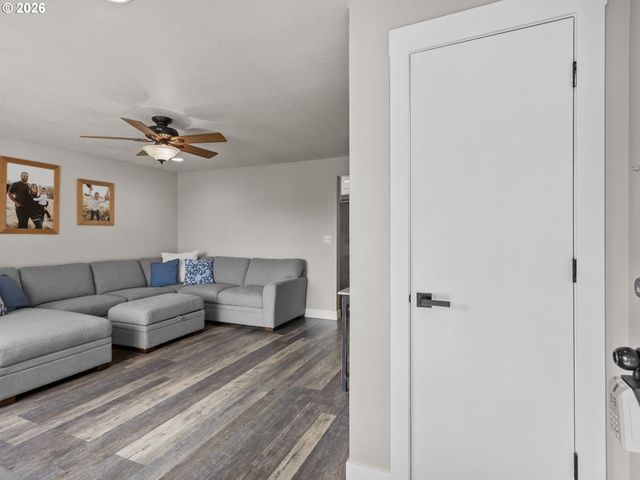 247 Loganberry St, Woodland, WA 98674